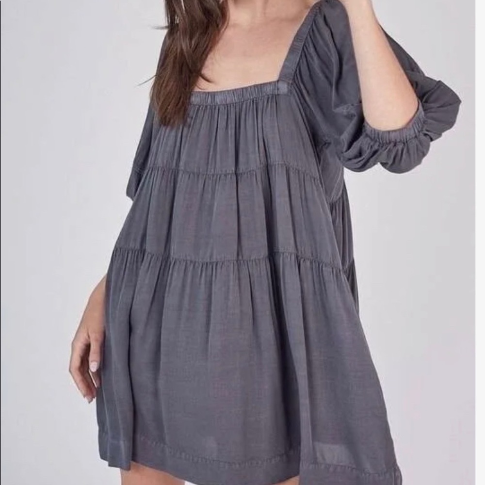 PUFF SLEEVE TIERED SWING DRESS